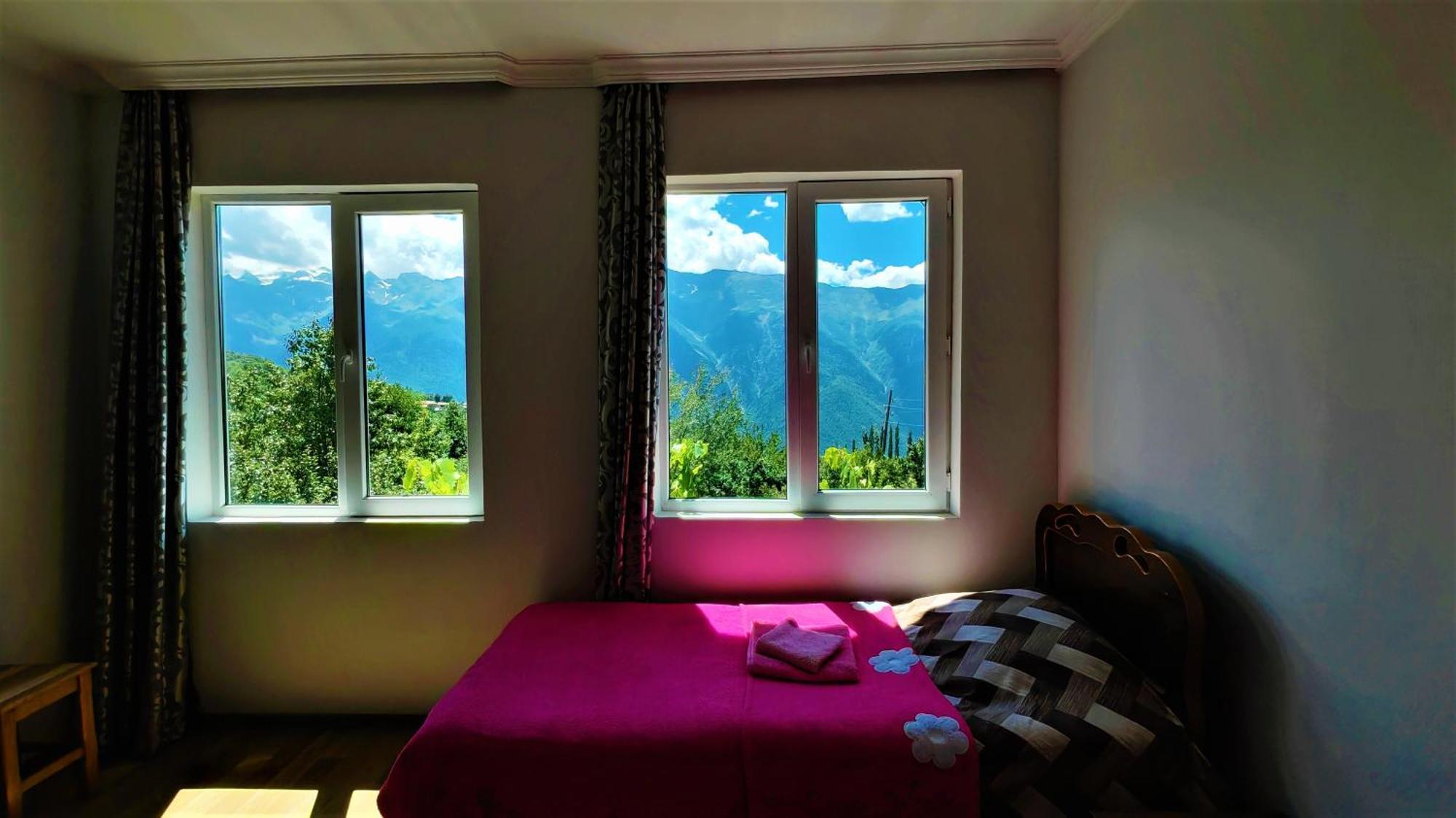Gujejiani Guest House Mestia Zewnętrze zdjęcie